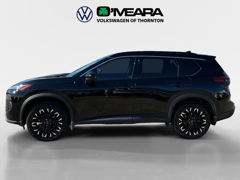 Used 2026 Nissan Rogue Dark Armor AWD/4WD image 2