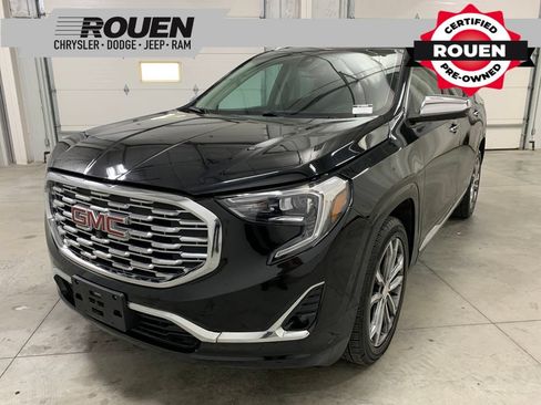 Used 2019 GMC Terrain Denali w/ LPO, 'HIT The Road' Package FWD image 1