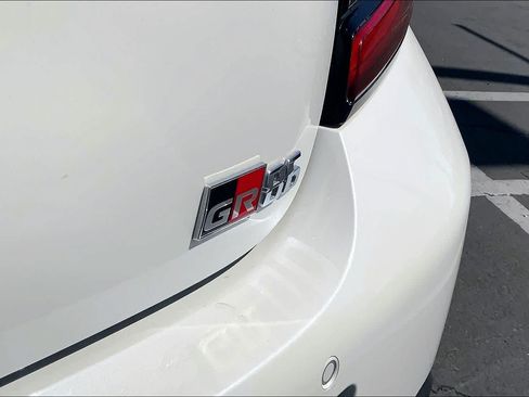 Certified 2024 Toyota GR86 RWD image 9