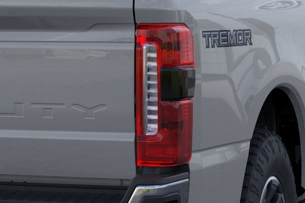 New 2026 Ford F350 Lariat w/ Tremor Off-Road Package AWD/4WD image 25
