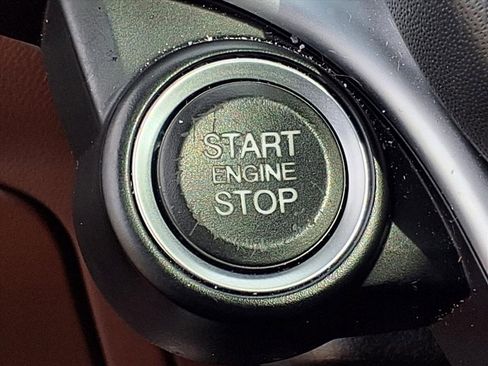 Used 2018 Alfa Romeo Stelvio Ti Sport image 22