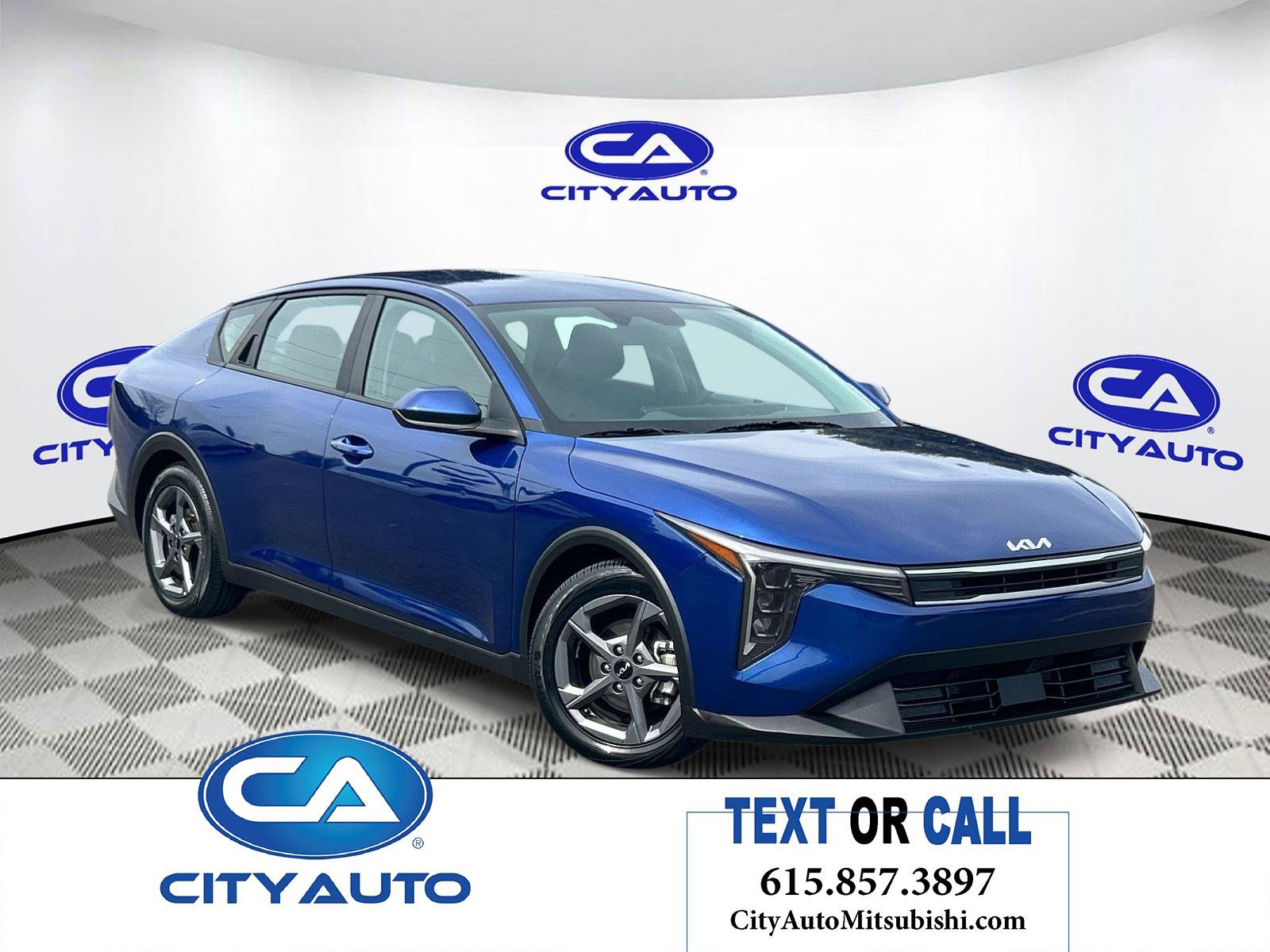 Used 2025 Kia K4 FWD image 1
