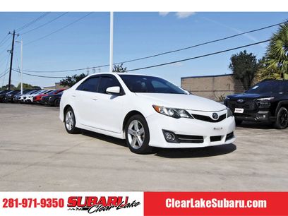Used 2014 Toyota Camry SE