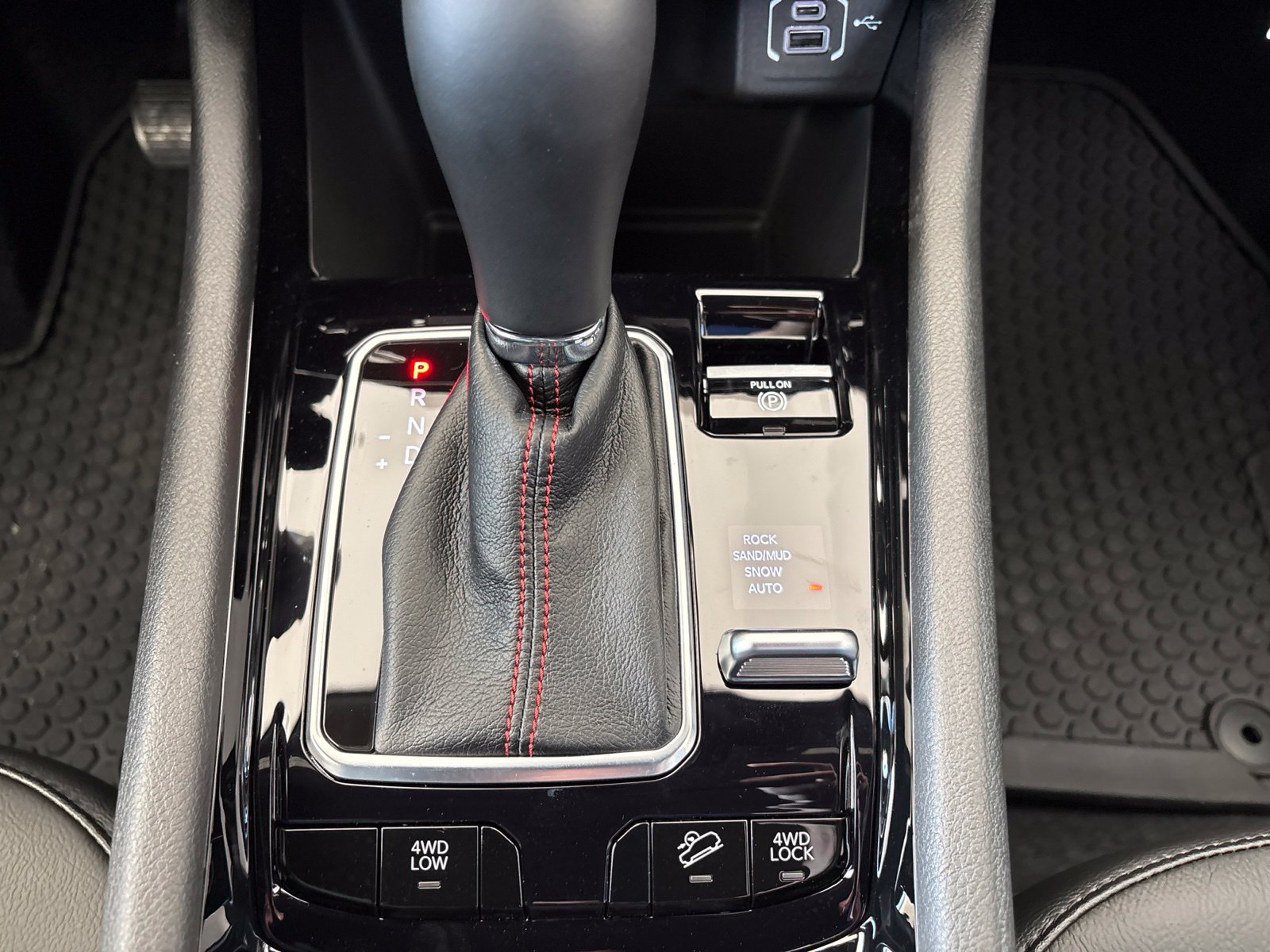 New 2026 Jeep Compass Trailhawk AWD/4WD image 26