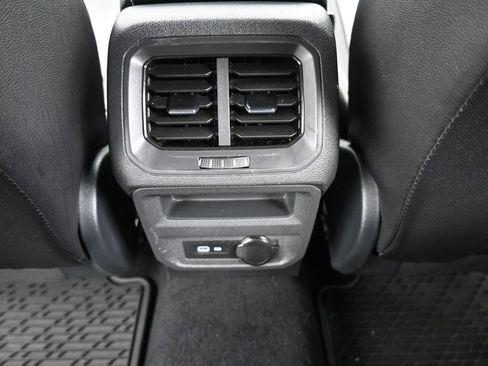 Used 2021 Volkswagen Tiguan SE R-Line image 24