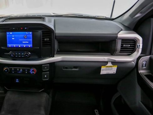Used 2022 Ford F150 XL RWD image 5