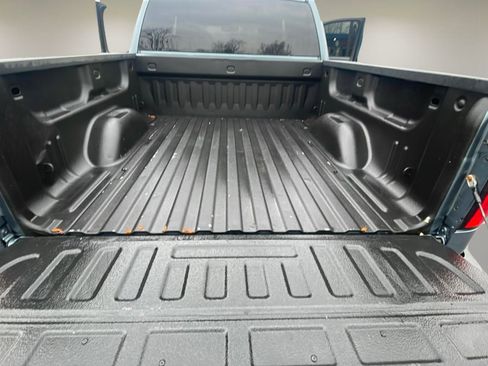 Used 2014 GMC Sierra 1500 SLE w/ SLE Preferred Package image 16