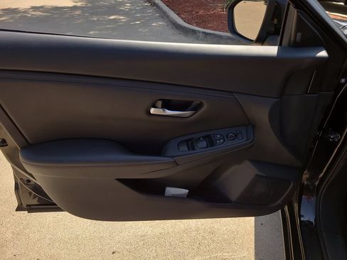 Certified 2025 Nissan Sentra SV w/ All-Weather Package FWD image 16