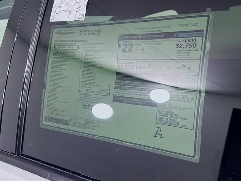 New 2026 Chrysler Pacifica Limited w/ Uconnect Theater Family Group image 21