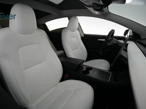 Used 2023 Tesla Model 3 Performance image 8