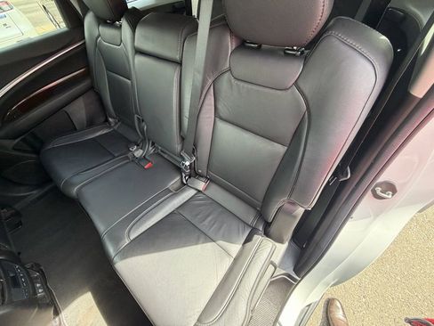 Used 2020 Acura MDX SH-AWD image 15