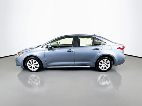 Used 2023 Toyota Corolla LE image 5