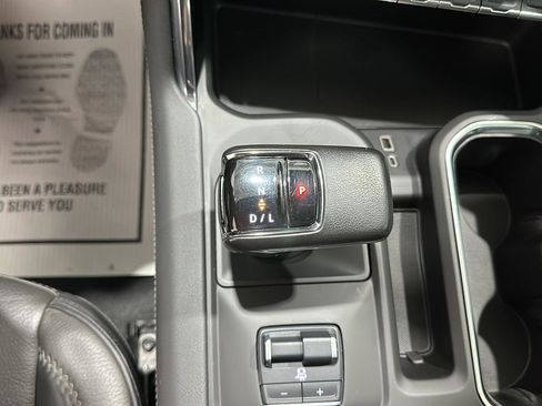 Used 2022 GMC Sierra 1500 Denali AWD/4WD image 15