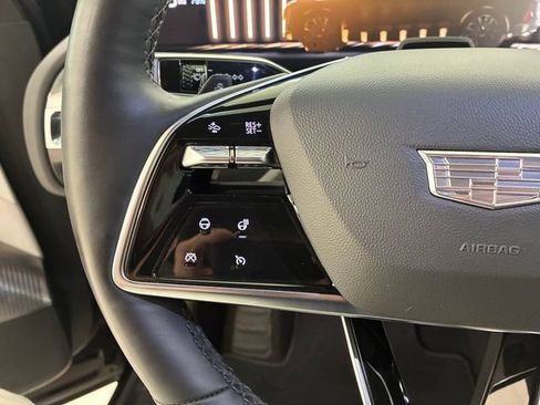 Certified 2023 Cadillac Lyriq AWD image 23