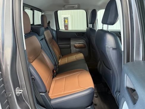 Used 2023 Ford Maverick Lariat w/ Equipment Group 500A Standard image 23