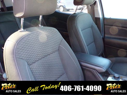 Used 2019 GMC Acadia SLE image 21