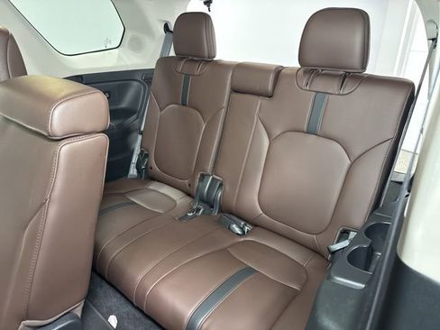 Used 2023 Honda Pilot Elite image 31