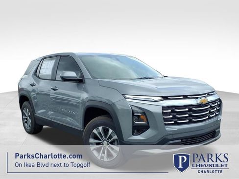New 2026 Chevrolet Equinox LT w/ Convenience Package II FWD image 1
