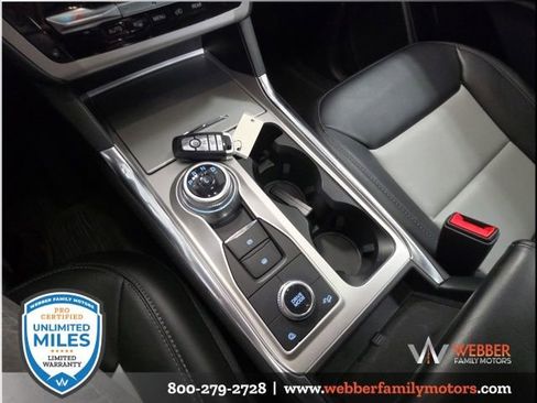 Used 2023 Ford Explorer XLT w/ Equipment Group 202A image 26