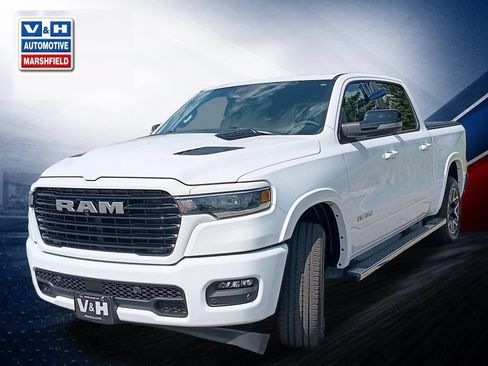 Used 2026 RAM 1500 Laramie w/ Sport Appearance Package AWD/4WD image 8