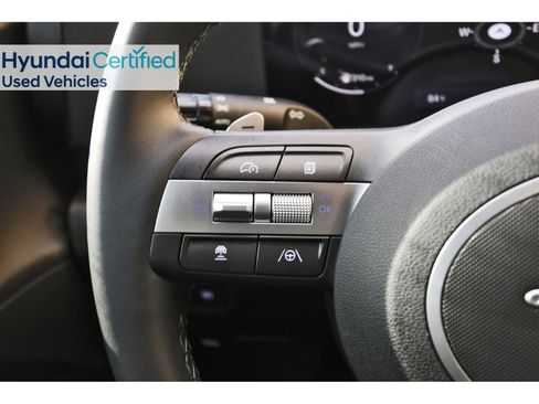 Certified 2025 Hyundai Kona SEL FWD image 18