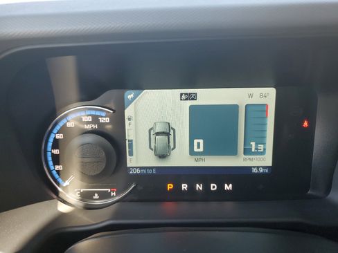 Used 2024 Ford Bronco Black Diamond w/ Sasquatch Package image 17