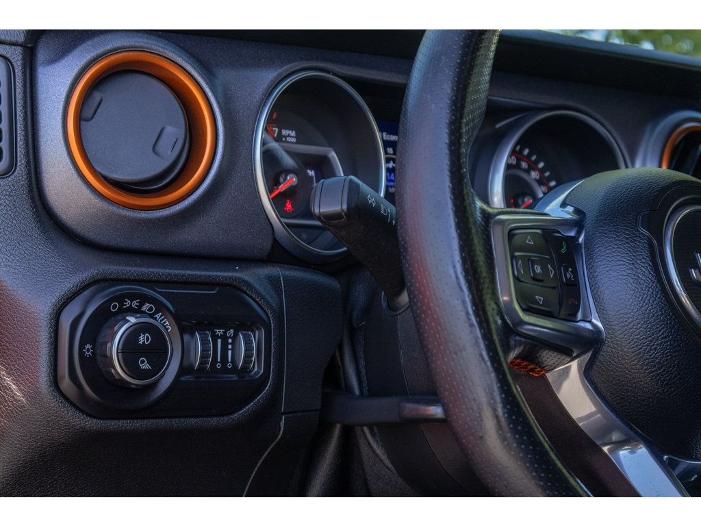 Used 2021 Jeep Gladiator Mojave AWD/4WD image 20