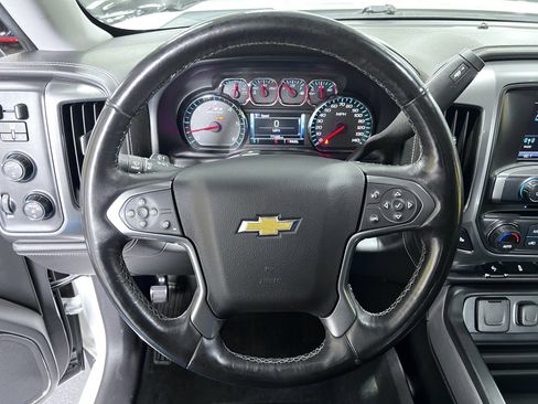 Used 2017 Chevrolet Silverado 1500 LTZ Z71 w/ LTZ Plus Package AWD/4WD image 11