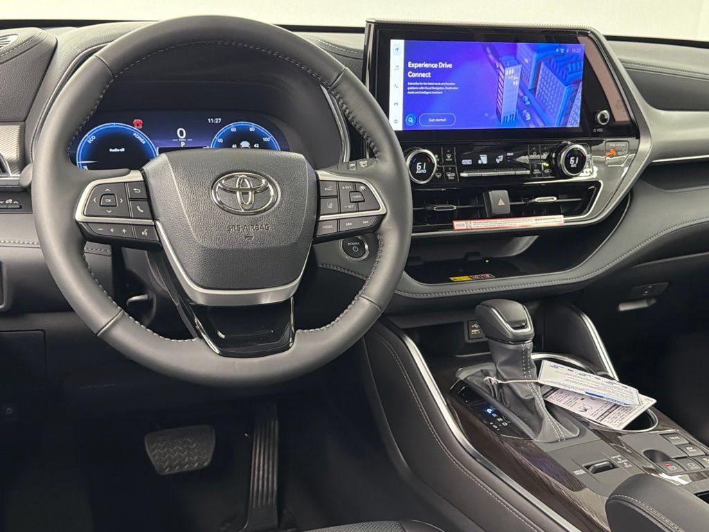 New 2026 Toyota Highlander Platinum AWD/4WD image 29