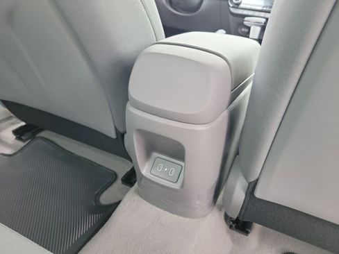 New 2026 Hyundai Elantra Sport FWD image 19