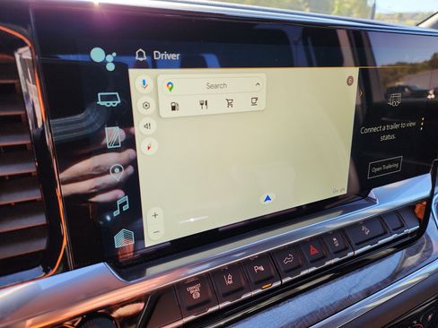 Used 2024 Chevrolet Silverado 2500 LTZ w/ LTZ Convenience Package image 23