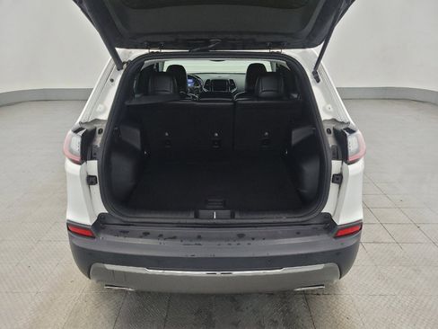 Used 2019 Jeep Cherokee Limited image 29