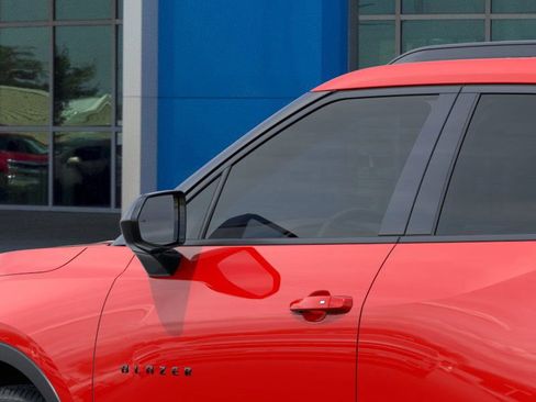 New 2025 Chevrolet Blazer LT w/ Midnight/Sport Edition image 12