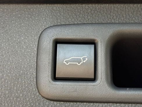 Used 2025 Toyota Highlander XSE AWD/4WD image 22