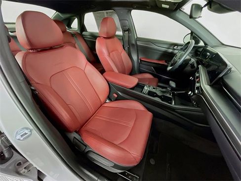 Used 2025 Kia K5 GT-Line w/ GT-Line Premium Package image 31