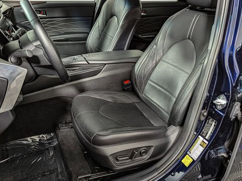 Used 2021 Toyota Avalon Limited w/ Advanced Safety Package image 15