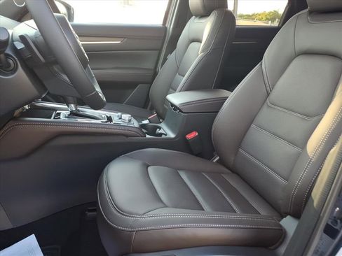 New 2025 MAZDA CX-5 Signature image 13