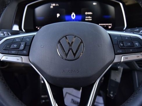 Certified 2024 Volkswagen Jetta Sport image 18