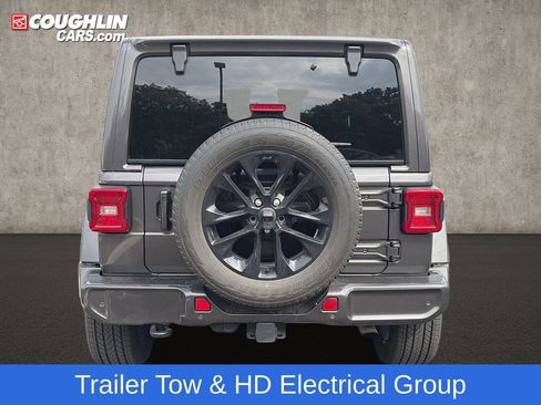 Used 2021 Jeep Wrangler Unlimited Sahara AWD/4WD image 7