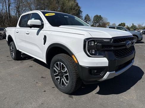 New 2025 Ford Ranger Lariat w/ Trailer Tow Package AWD/4WD image 2