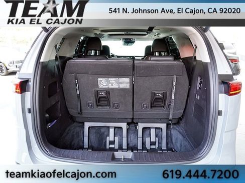Used 2024 Kia Carnival SX Prestige FWD image 13