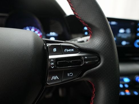 Used 2021 Hyundai Elantra N Line w/ Preferred Accessory Package image 18