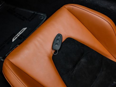 Used 2013 McLaren MP4-12C Spider image 97