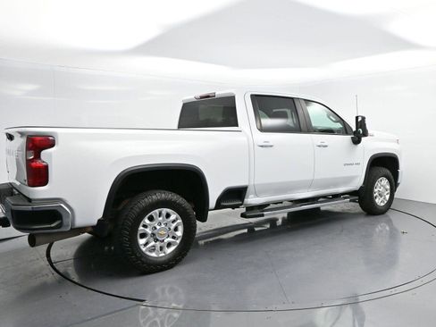 Used 2023 Chevrolet Silverado 2500 LT w/ Convenience Package AWD/4WD image 7