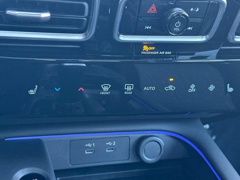 New 2026 Nissan Sentra SV FWD image 23