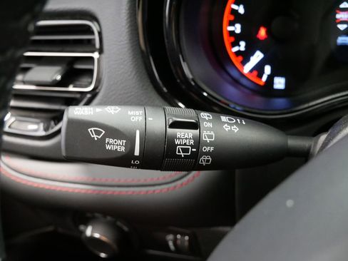 Certified 2024 Dodge Durango GT image 29