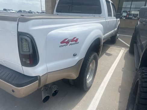Used 2009 Ford F350 King Ranch AWD/4WD image 6