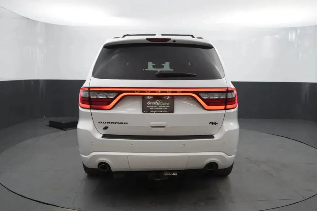 Used 2018 Dodge Durango R/T w/ Blacktop Package AWD/4WD image 4