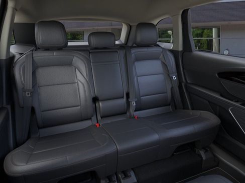 New 2026 Lincoln Nautilus Premier AWD/4WD image 11