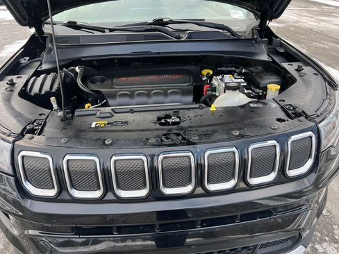 Used 2022 Jeep Compass Limited image 25